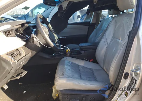 2013 Toyota Avalon Hybrid z USA, uszkodzony, nr VIN 4T1BD1EB6DU002889